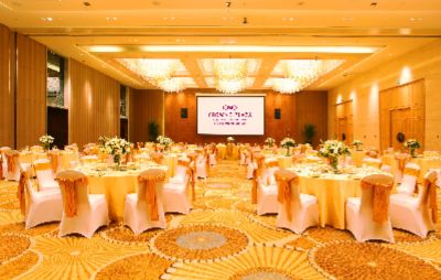 Photo of Crowne Grand Ballroom