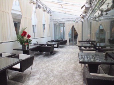 Photo of Salon Signature