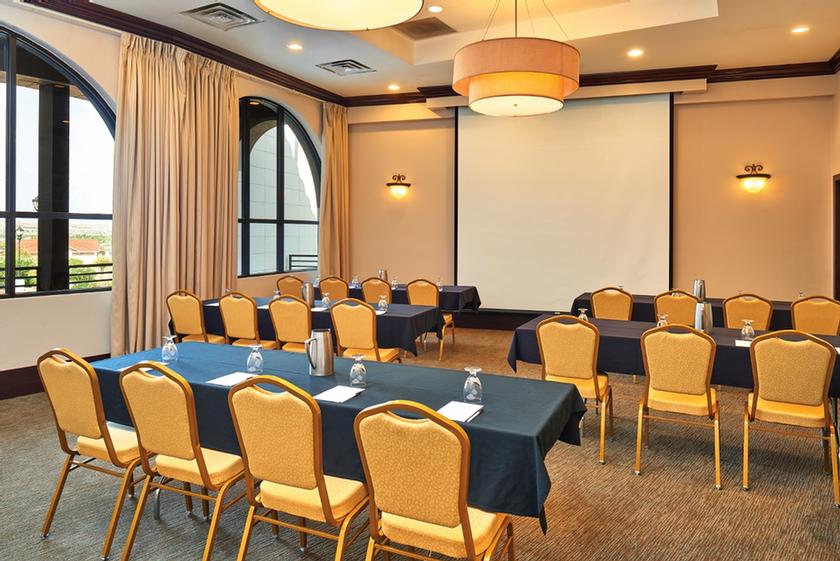 Photo of Largo Room