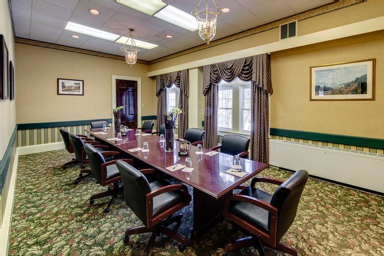 Photo of Tillinghast Boardroom