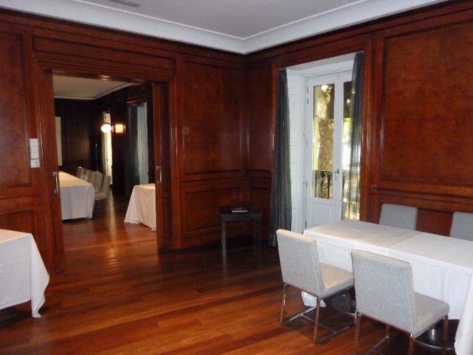 Photo of Salon Retiro