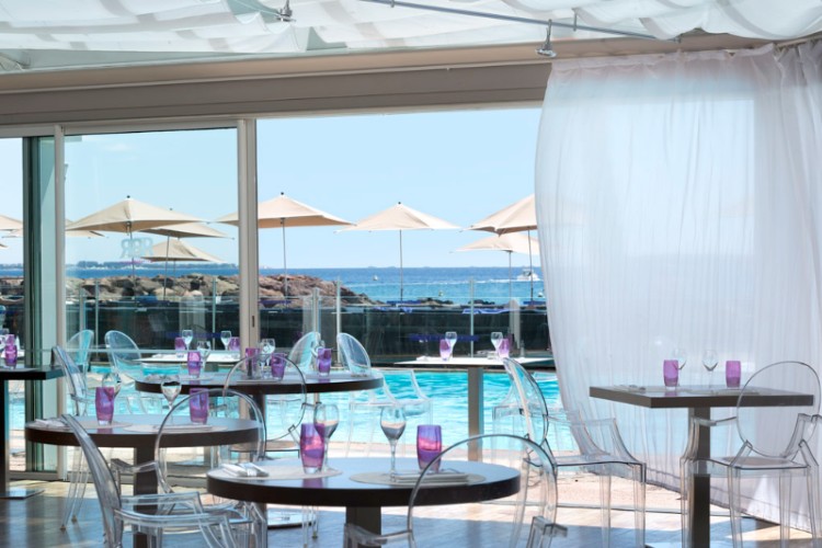 Photo of LE ROYAL BAY