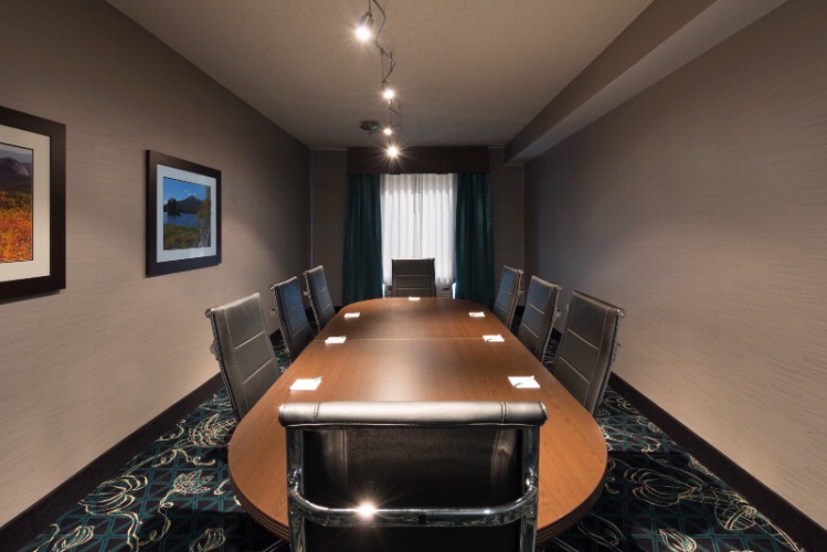 Photo of Chancellor's Boardroom