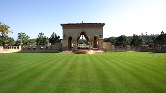 Photo of Aria Lawn