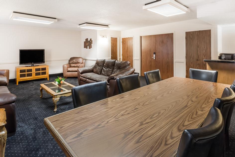 Photo of DeCantillon Hospitality Suite