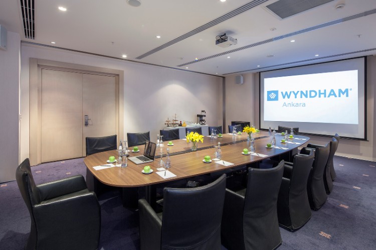 Photo of Divan Meeting Room