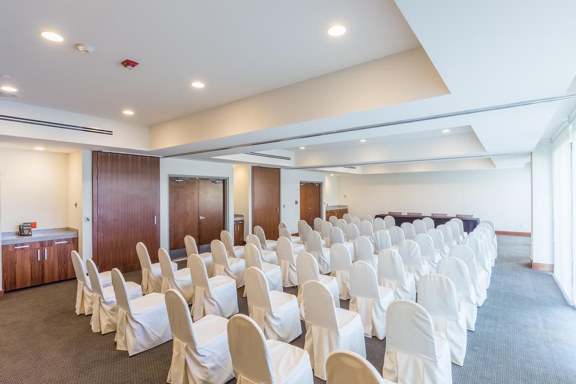 Photo of Salon 1-2-3