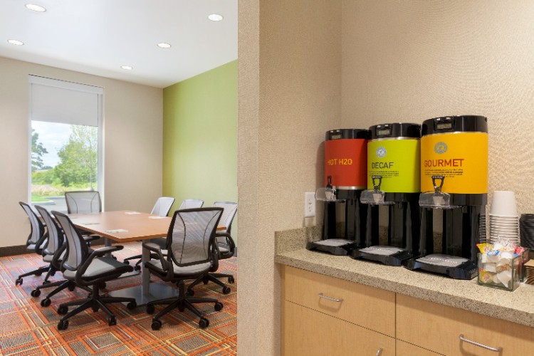 Photo of Boardroom