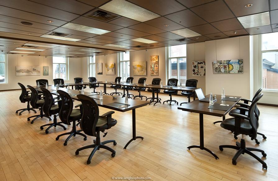 Photo of Salon 71