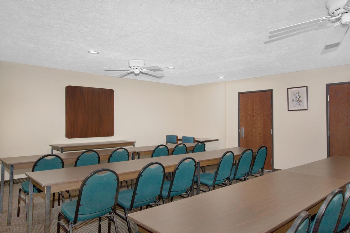 Photo of MEETING ROOM