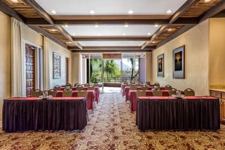 Photo of Canyon Room