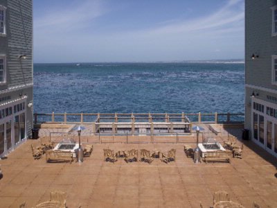 Photo of Pacific View Courtyard