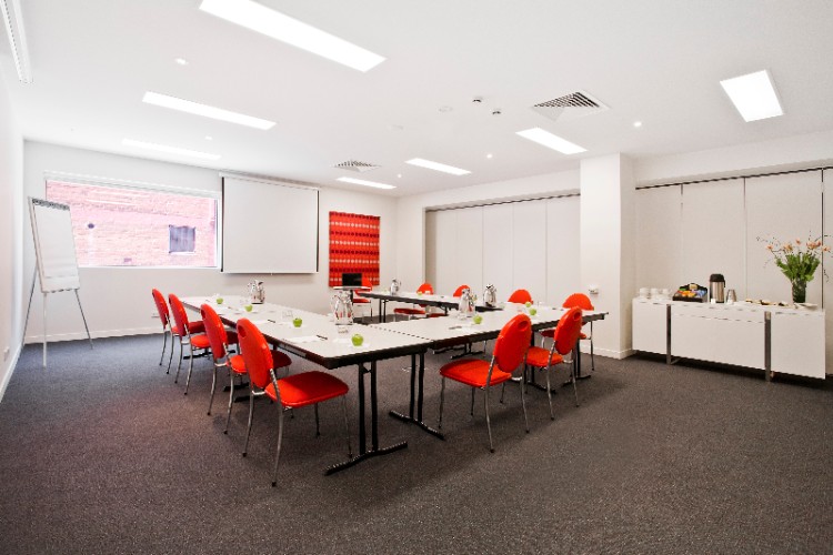 Photo of Bridge Conference Room