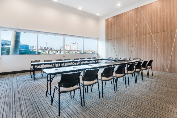 Photo of Salon Puerto