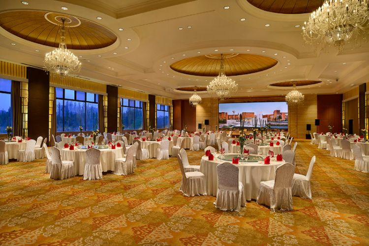 Photo of Erdos BallRoom