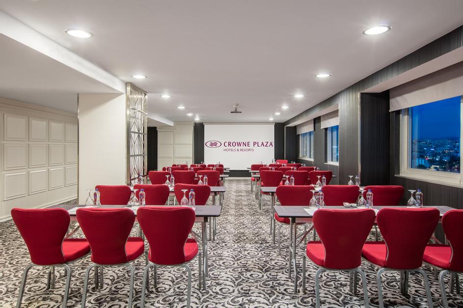 Photo of Club 1