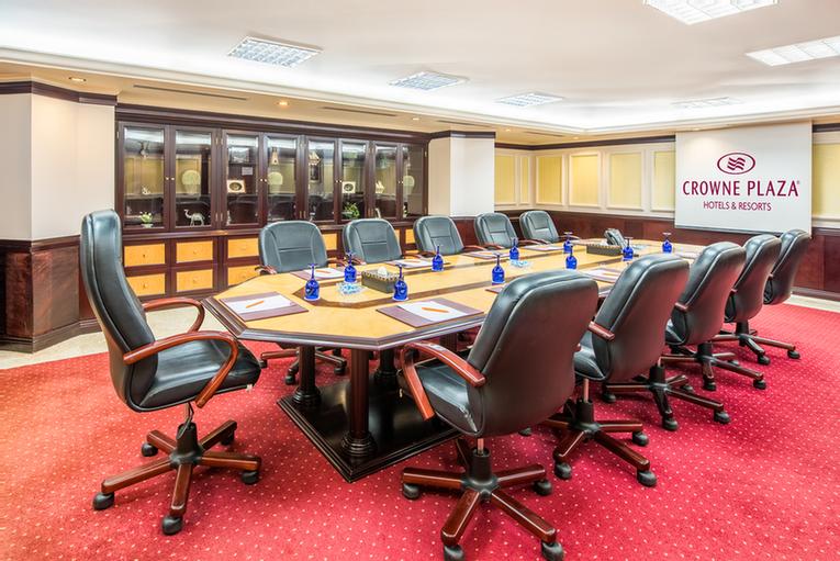 Photo of Taqa Boardroom