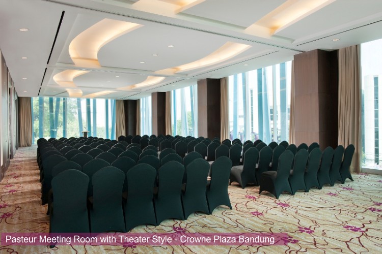 Photo of Sapphire Meeting Room