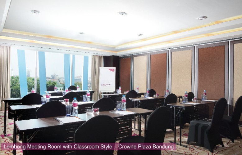 Photo of Aquamarine Meeting Room