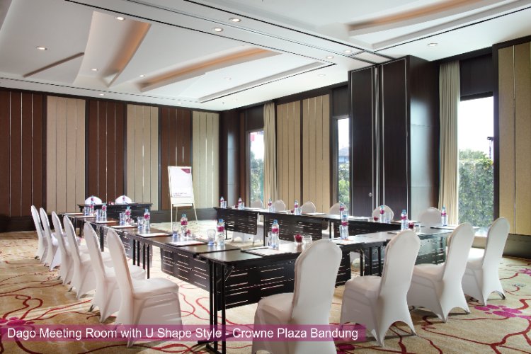Photo of Ruby Meeting Room