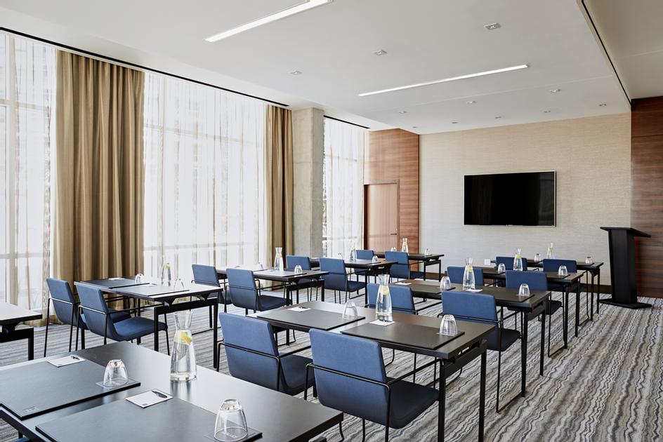 Photo of General Meeting Room 
