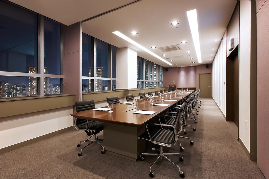 Photo of Boardroom