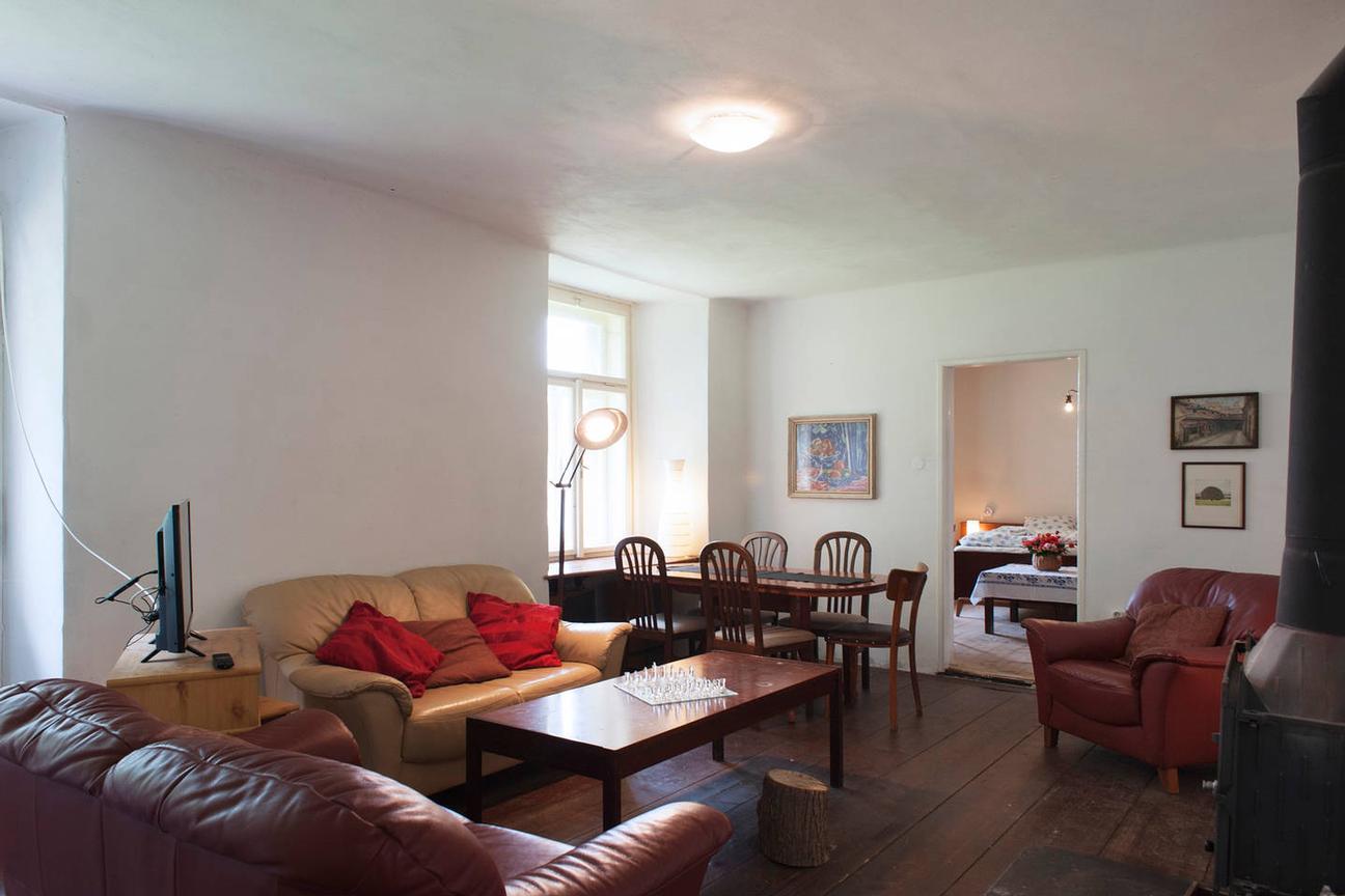 Photo of Lounge 1
