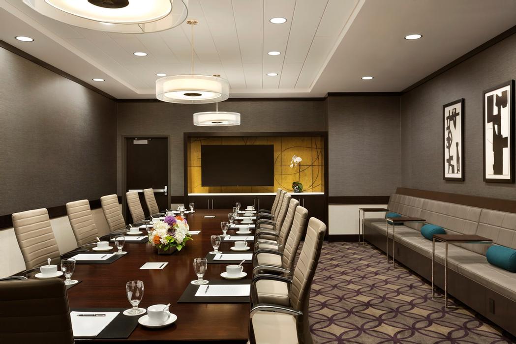 Photo of Governors Boardroom