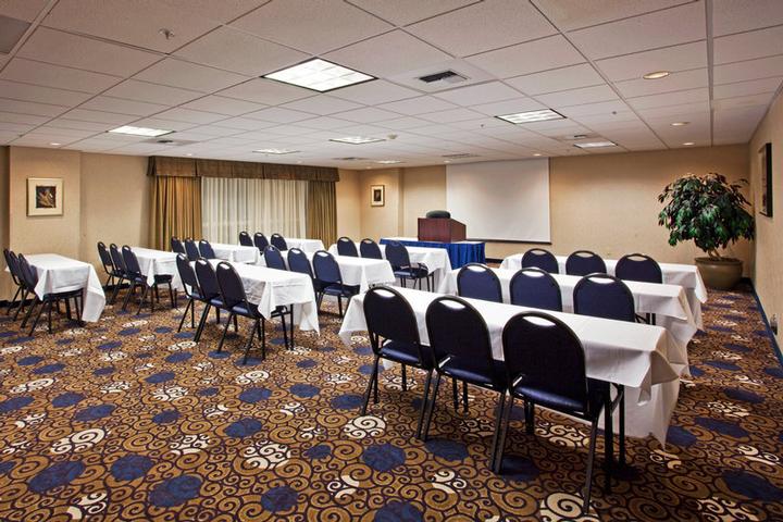 Photo of Evergreen Room