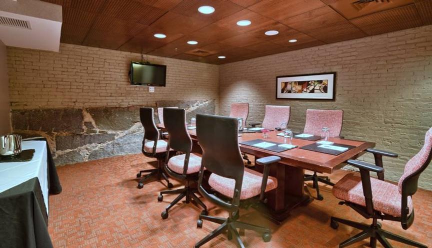 Photo of Boardroom