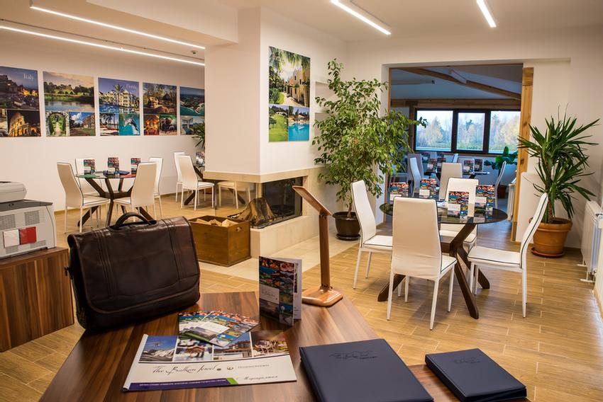 Photo of Mountain View Meeting Room