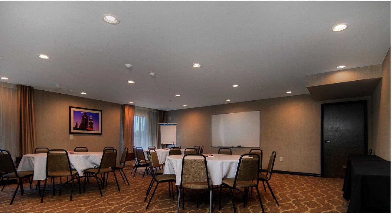 Photo of Tesla Meeting Room