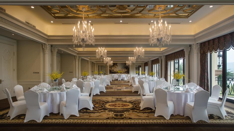 Photo of wyndham grand ballroom