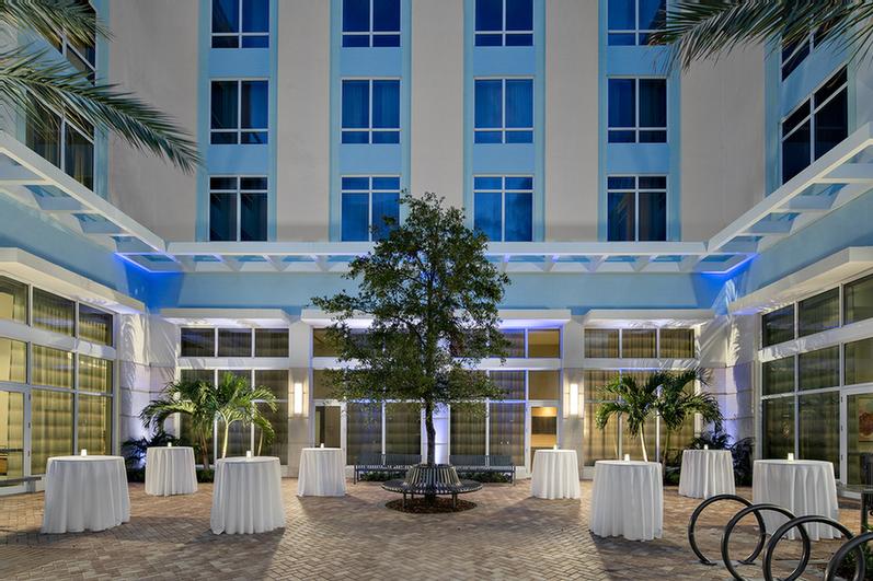 Photo of Courtyard