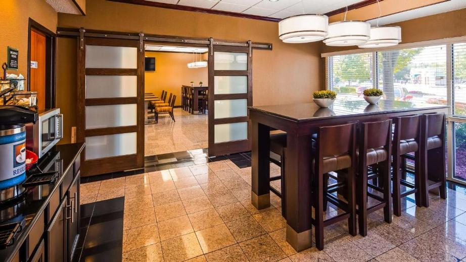 Photo of Breakfast Room