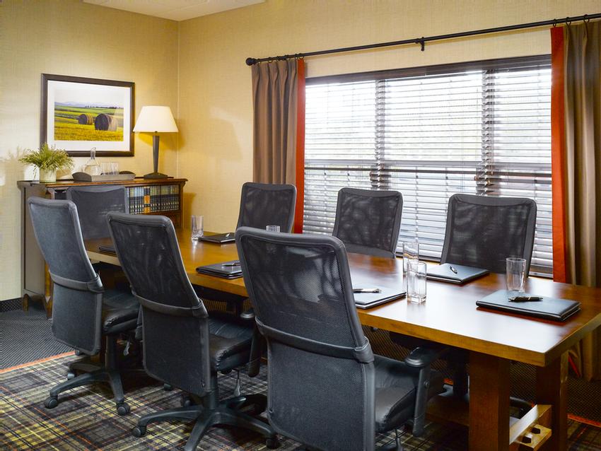 Photo of Boardroom
