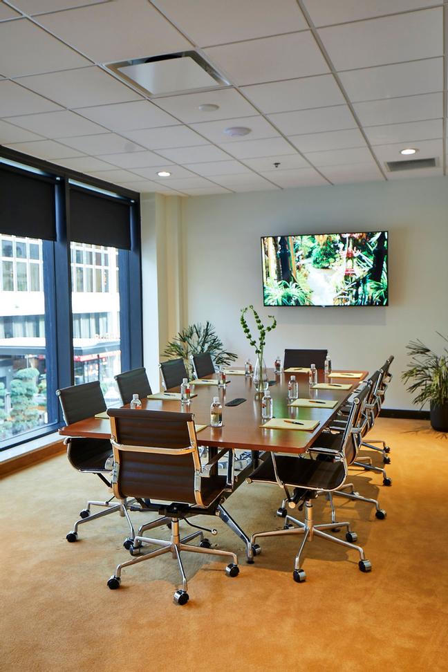 Photo of Business Room