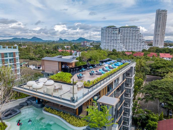 Photo of Sky Vibe Rooftop Bar
