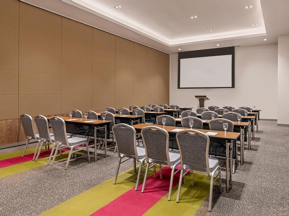 Photo of Banahaw Meeting Room 1 or 2
