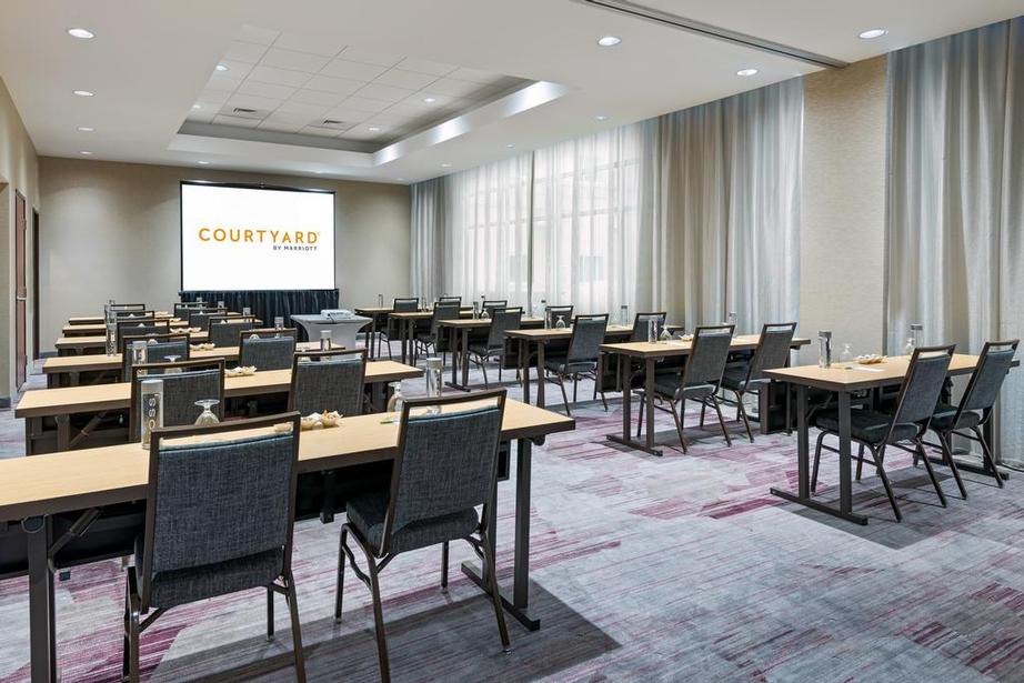 Photo of Foster A Meeting Room
