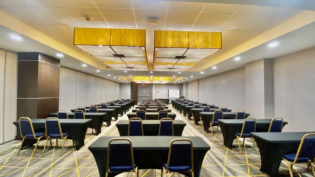 Photo of Creve Coeur Ballroom