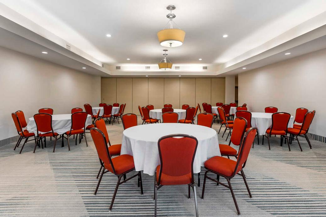 Photo of Comfort Inn Verona Meeting Room