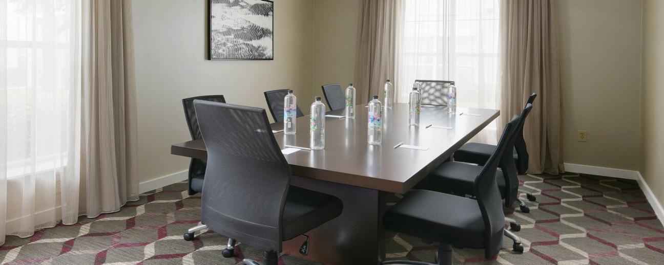 Photo of Boardroom