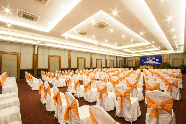 Photo of Grand Meeting & Banquet Room