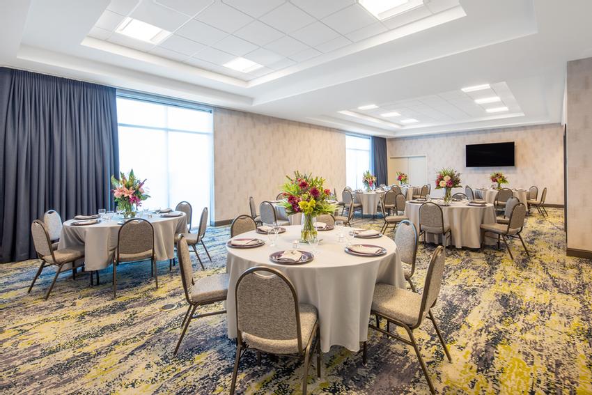 Photo of White Tank Meeting Room 