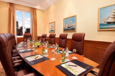 Photo of Boardroom