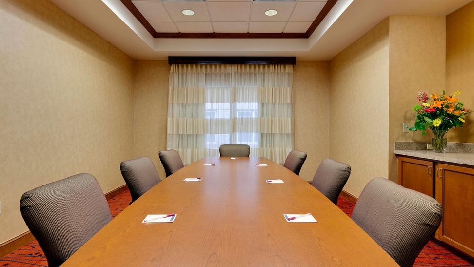 Photo of Boardroom