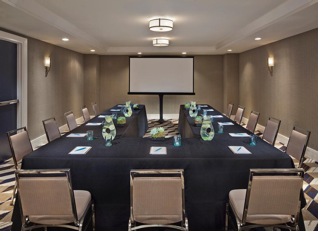 Photo of Hirshorn Room