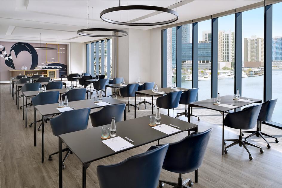 Photo of Flamingo + Falcon Meeting room