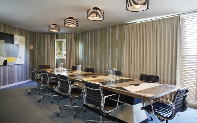 Photo of Boardroom